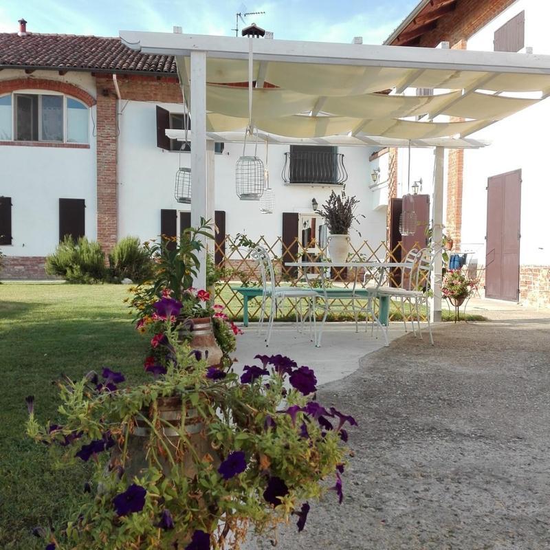Cascina Belvedere Quargnento ภายนอก รูปภาพ