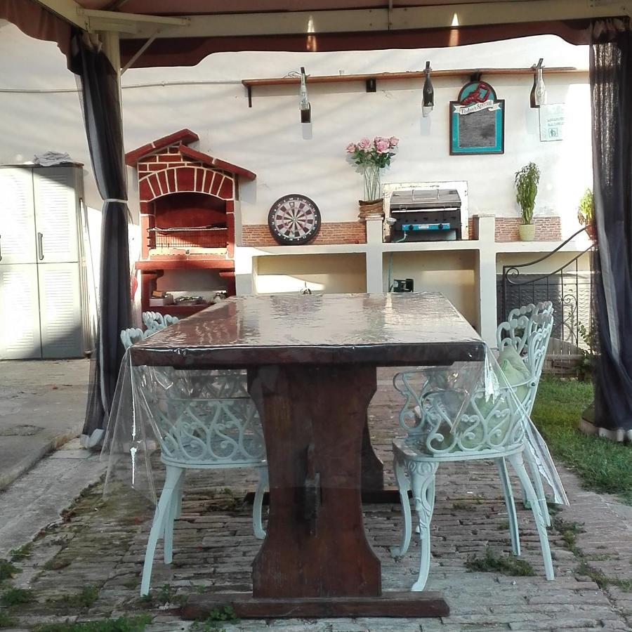 Cascina Belvedere Quargnento ภายนอก รูปภาพ
