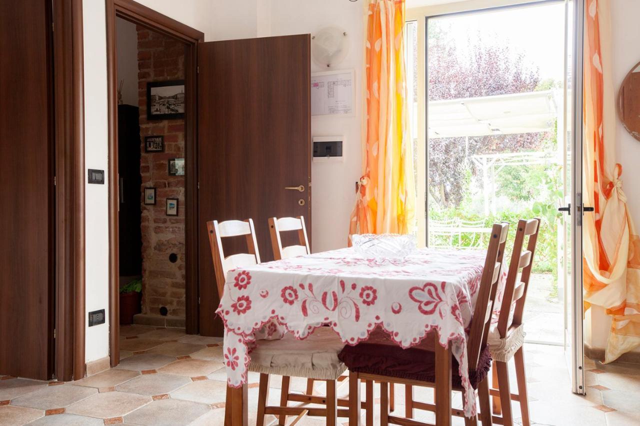 Cascina Belvedere Quargnento ภายนอก รูปภาพ