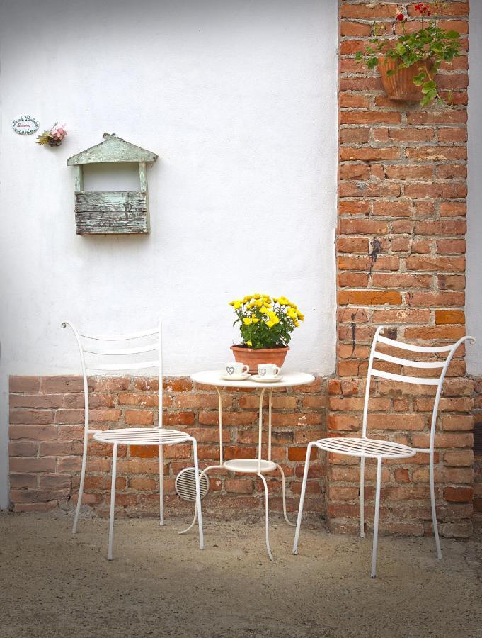 Cascina Belvedere Quargnento ภายนอก รูปภาพ