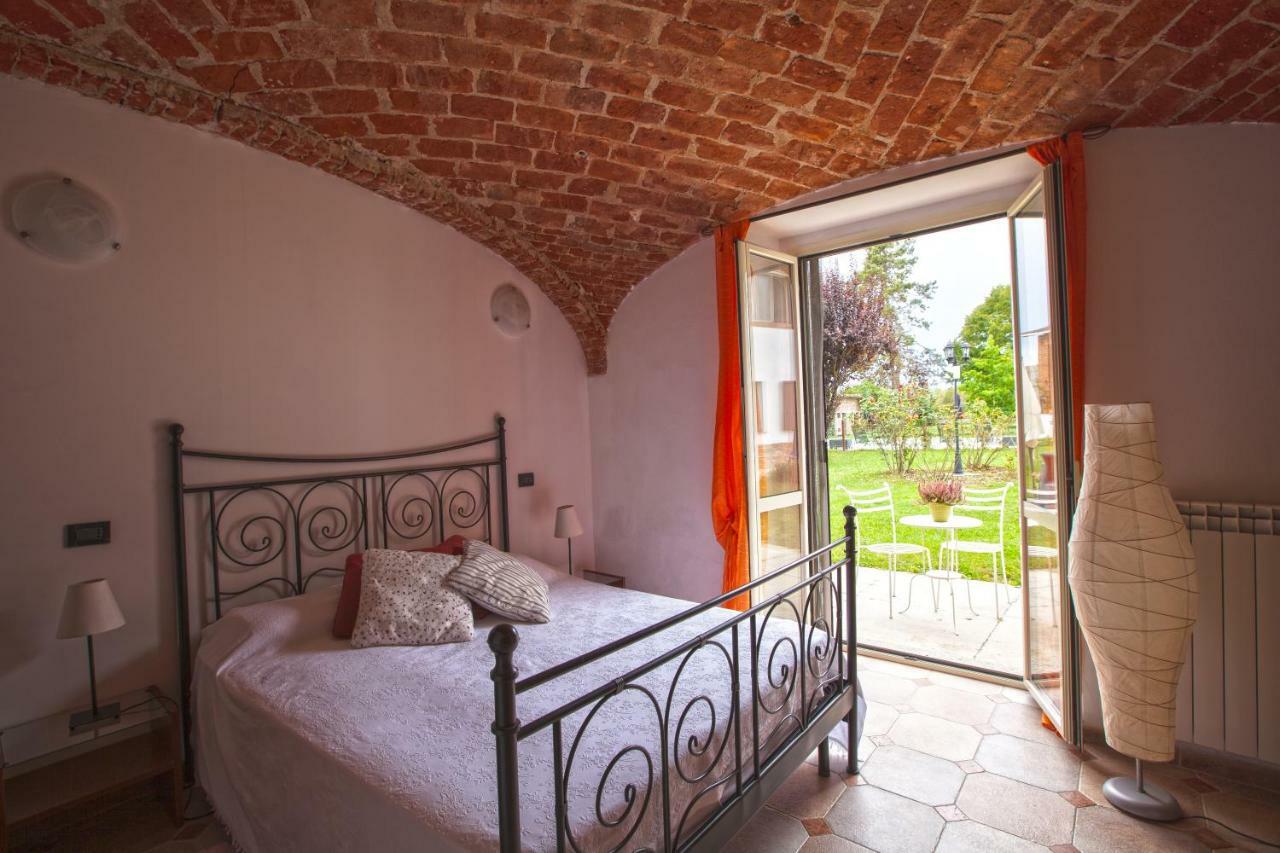Cascina Belvedere Quargnento ภายนอก รูปภาพ